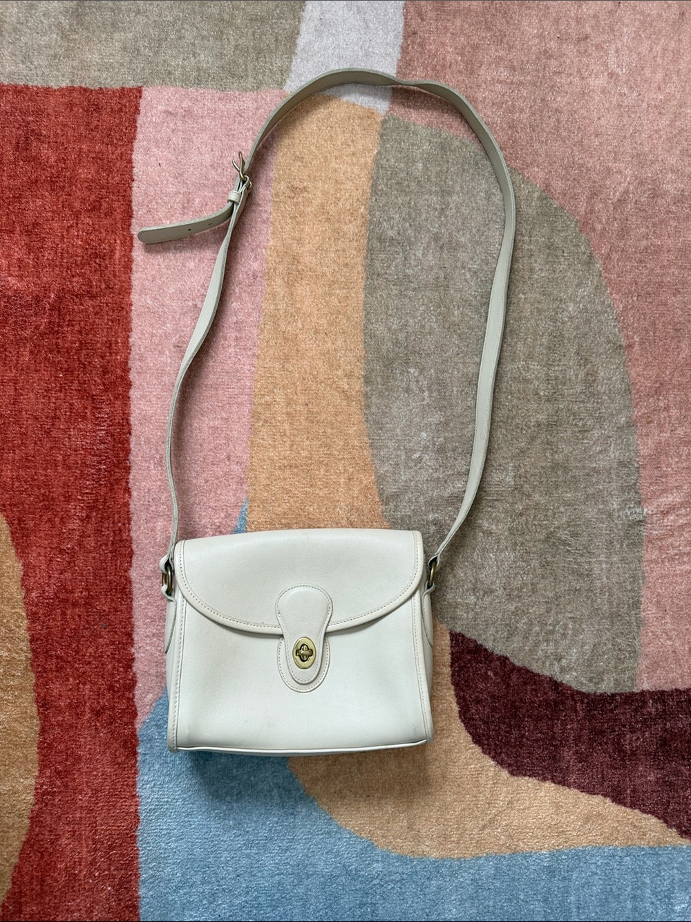 Coach White Leather Crossbody Bag with Turnlock